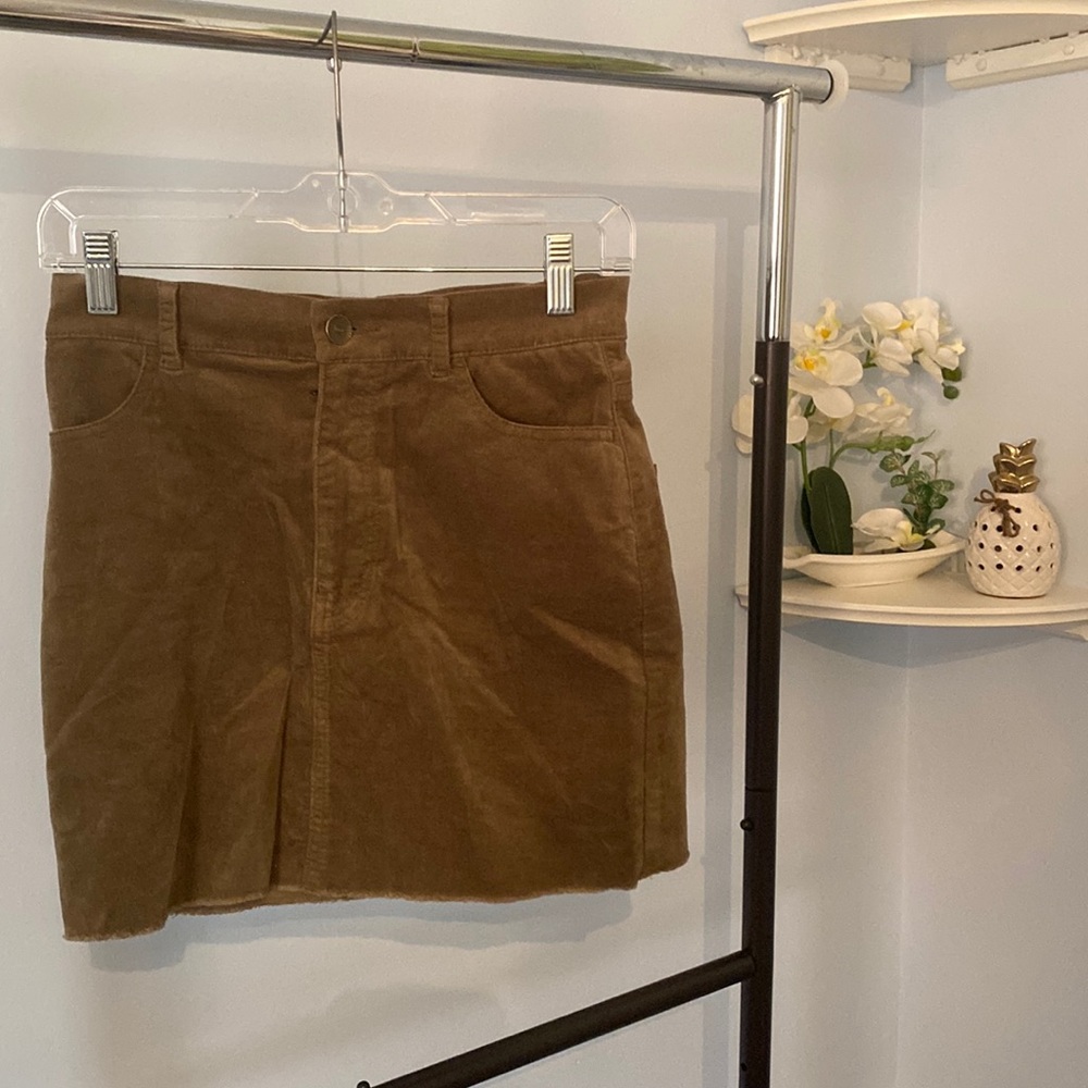 Hunter green velvet raw cut mini skirt